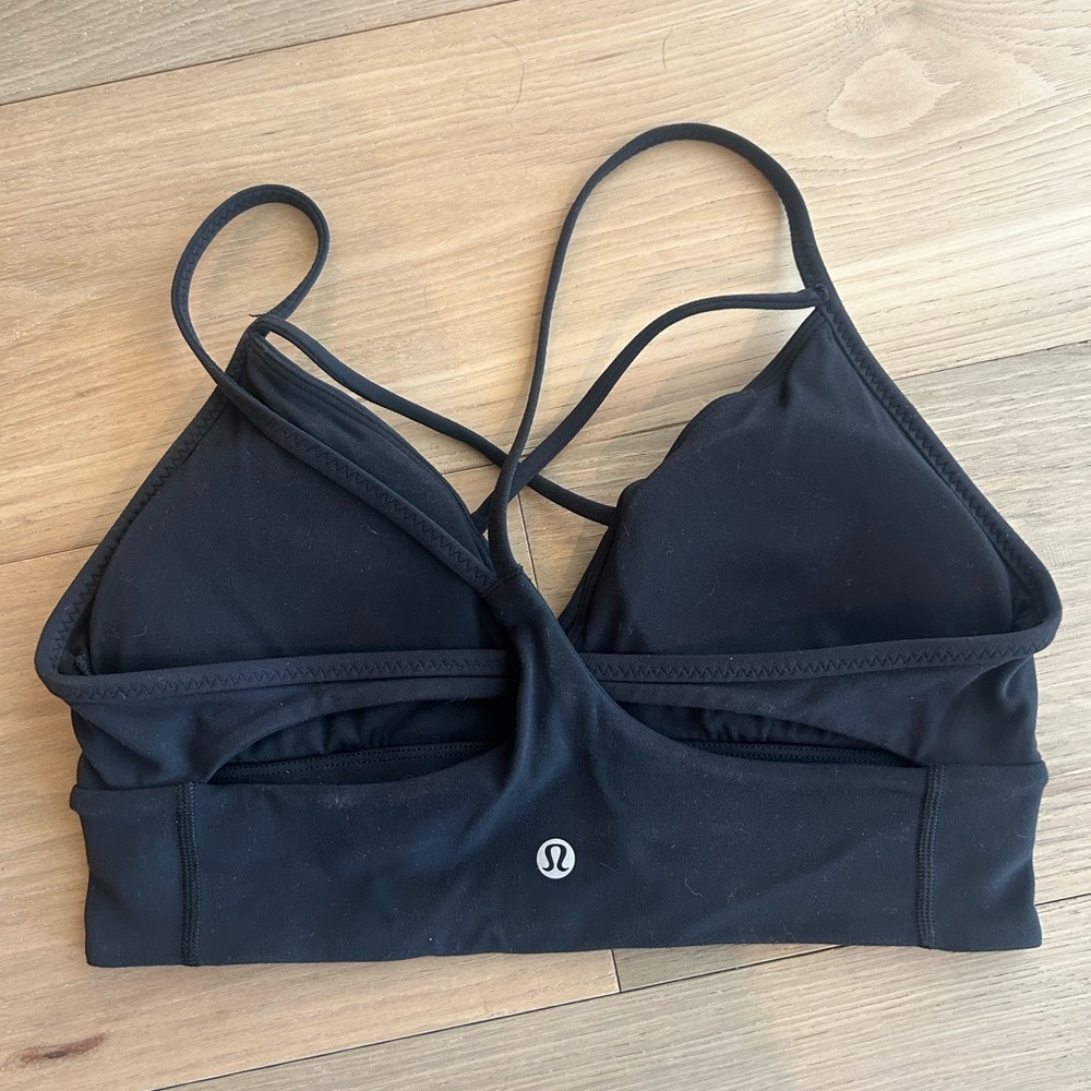 Lululemon strappy sports bra